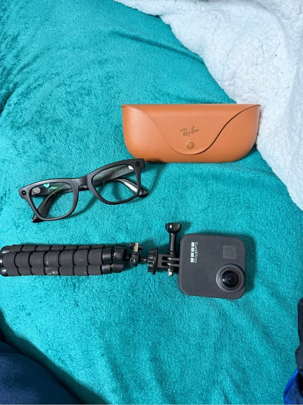 GoPro Max and Raybans meta gen 2